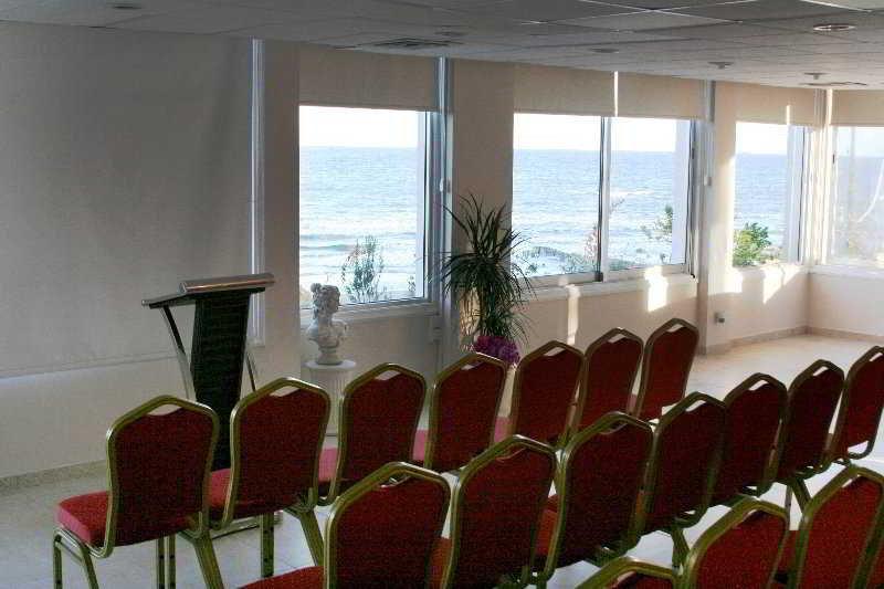 Flamingo Beach Hotel Larnaca Eksteriør billede