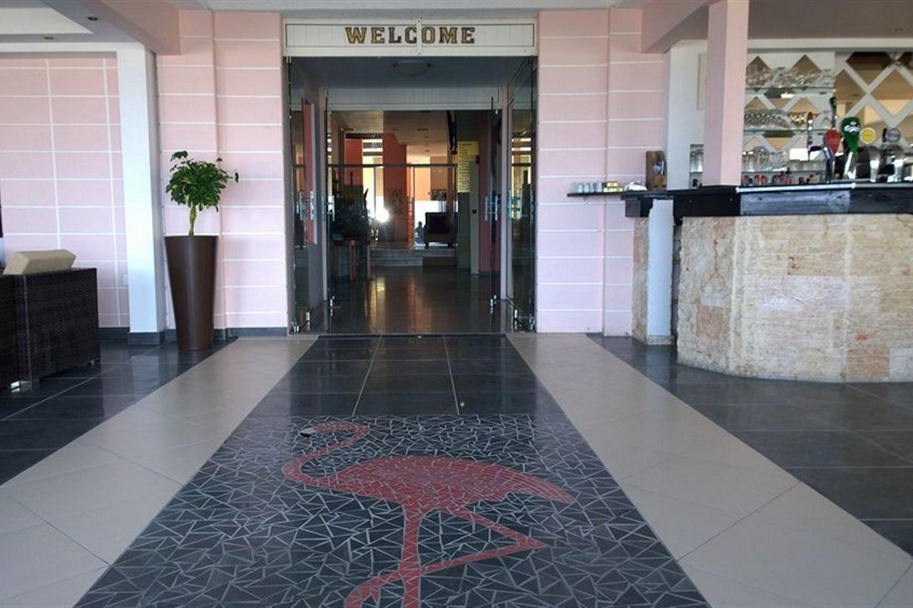 Flamingo Beach Hotel Larnaca Eksteriør billede